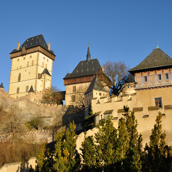 hrad-karlstejn2